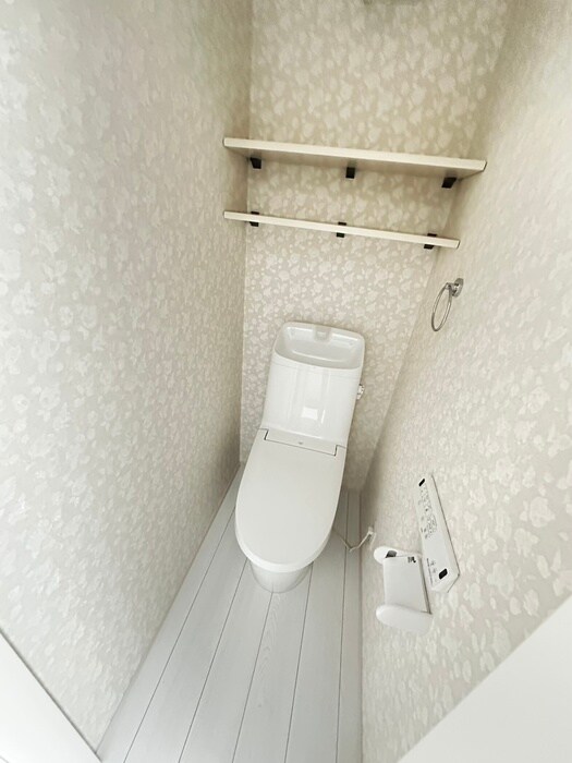 物件内観写真16　(トイレ)