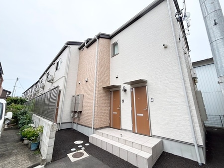 Escondite八軒小路外観写真