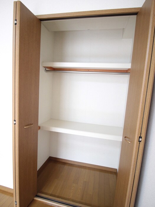 物件内観写真17　(収納)