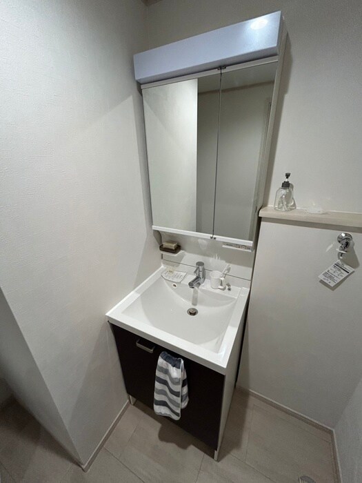 物件内観写真14　(洗面)