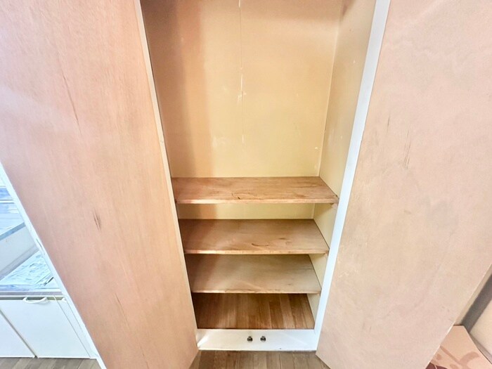 物件内観写真16　(靴箱)