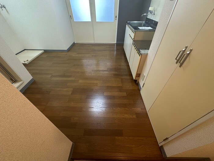 物件内観写真17　(廊下)