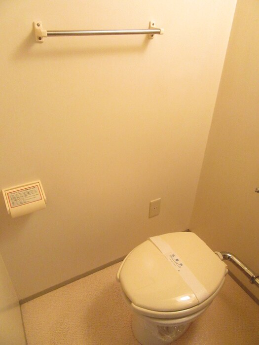 物件内観写真16　(トイレ)