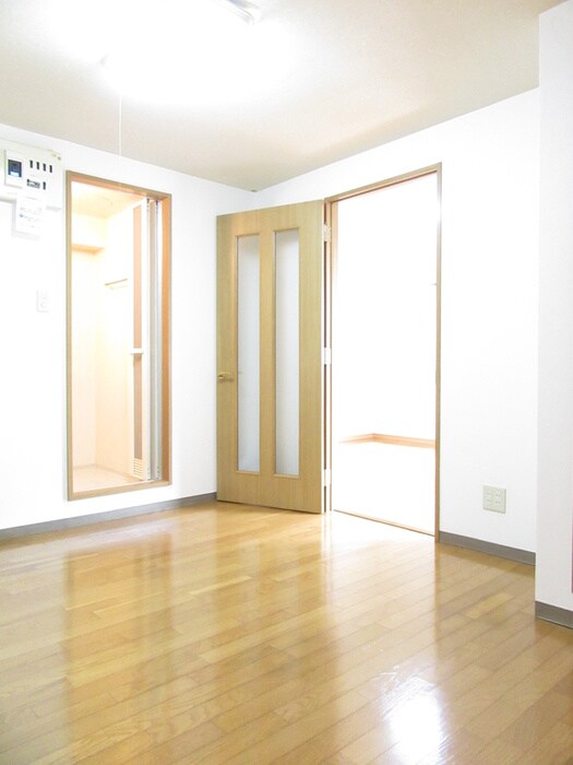 物件内観写真19　(居室)