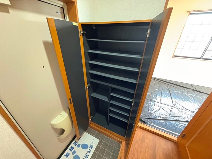 物件内観写真19　(靴箱)