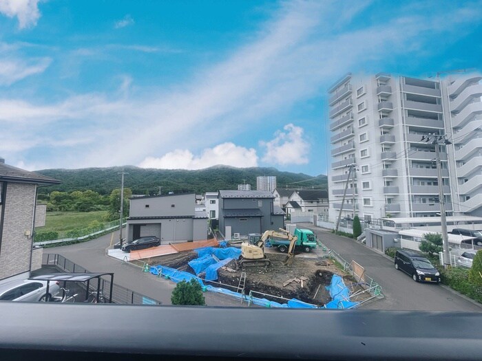 物件内観写真22　(室内からの展望)