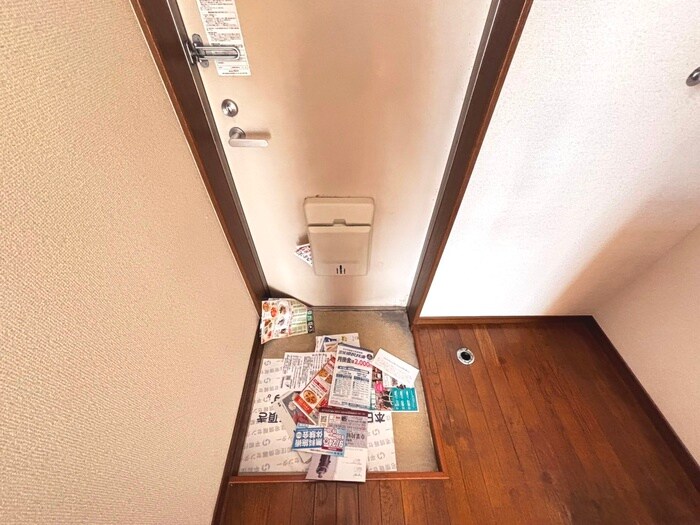 物件内観写真20　(玄関)