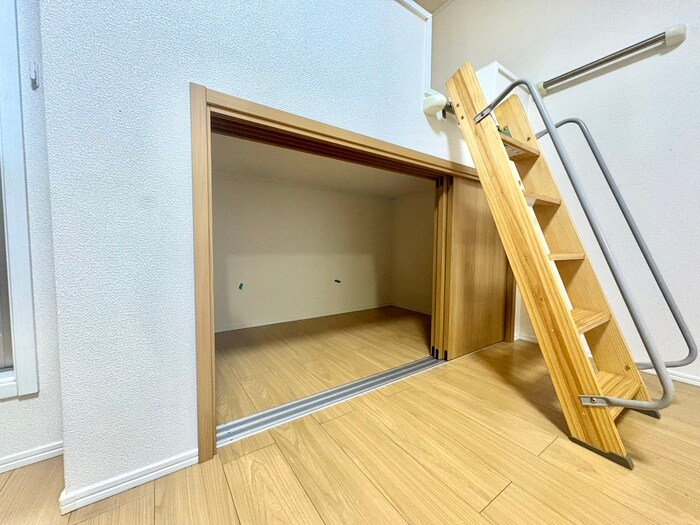 物件内観写真11　(収納)