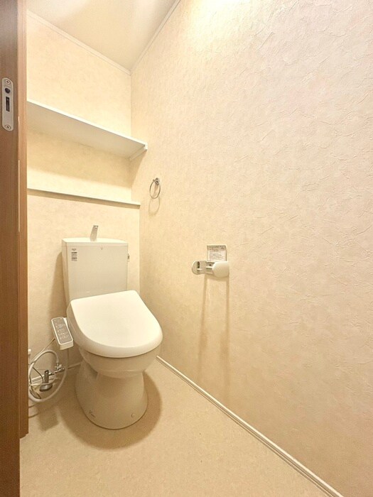 物件内観写真15　(トイレ)