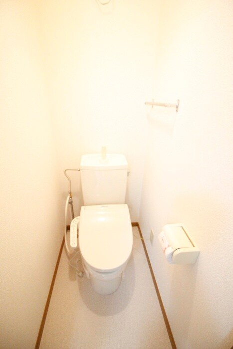 物件内観写真14　(トイレ)