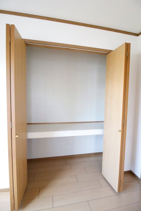 物件内観写真15　(収納)