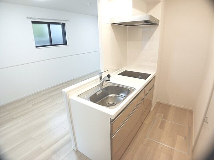 物件内観写真4　(キッチン)