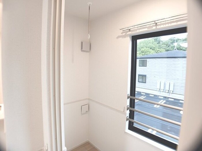 物件内観写真5　(収納)