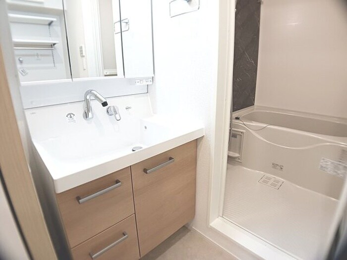 物件内観写真6　(洗面)