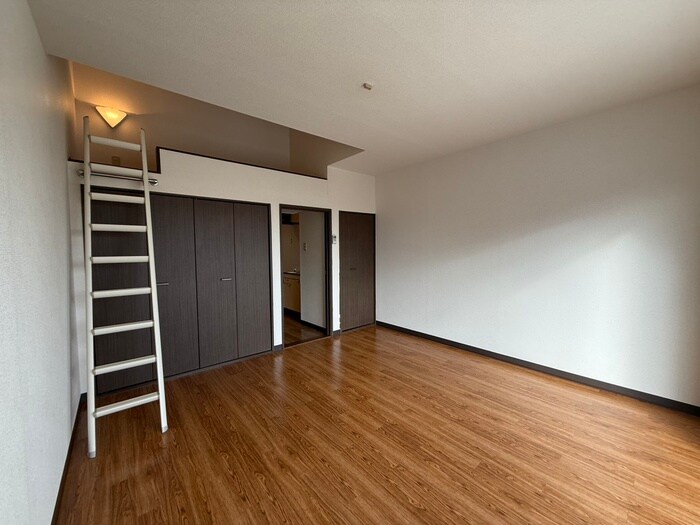 物件内観写真7　(居室)