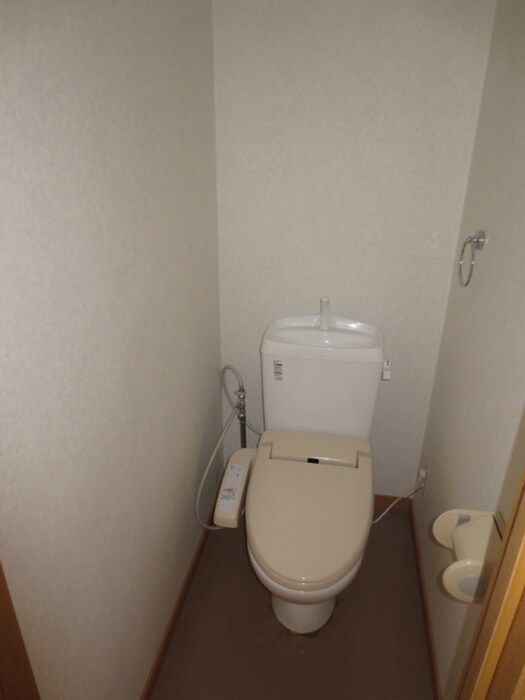 物件内観写真14　(トイレ)