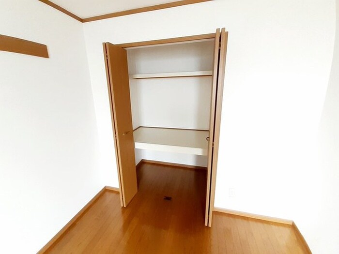 物件内観写真13　(収納)