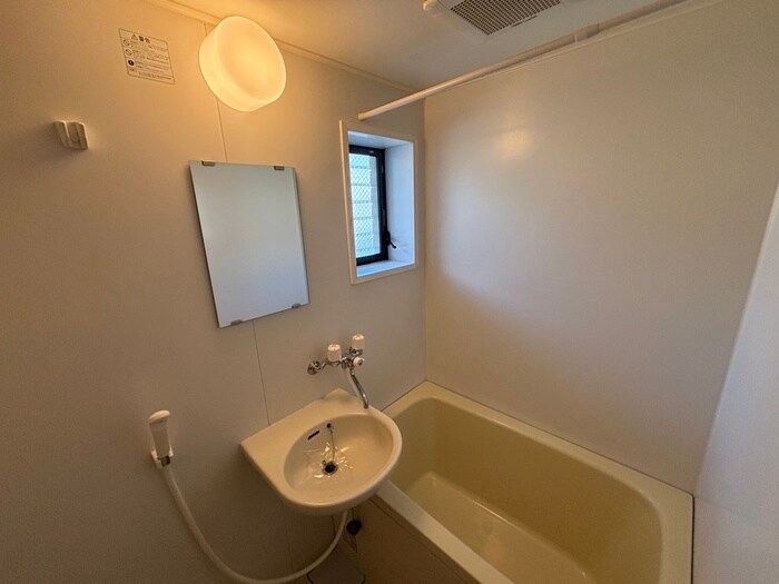 物件内観写真10　(バス／シャワールーム等)