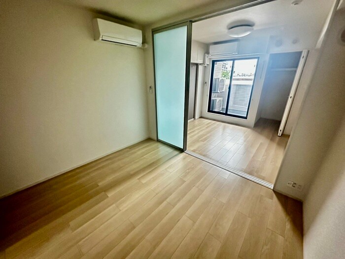 物件内観写真10　(居室)