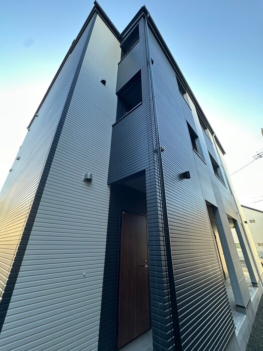 物件外観写真3　(外観写真)