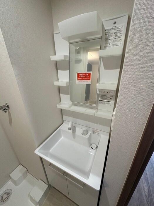 物件内観写真13　(洗面)