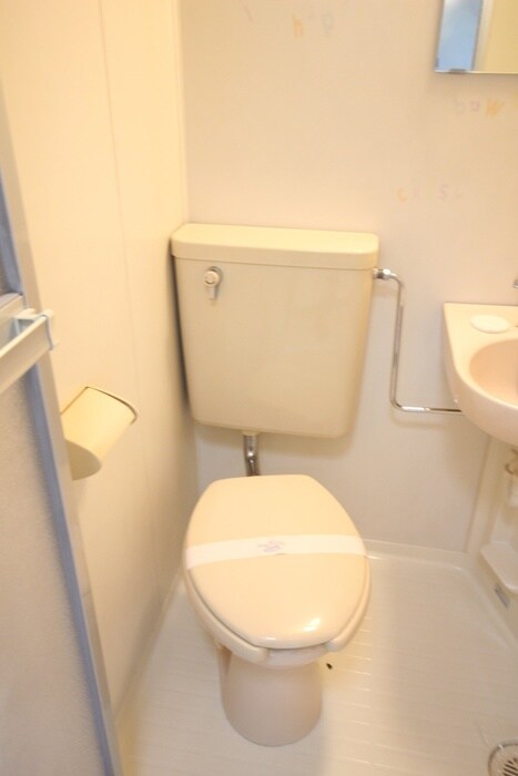 物件内観写真13　(トイレ)