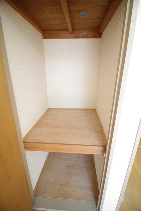 物件内観写真15　(収納)
