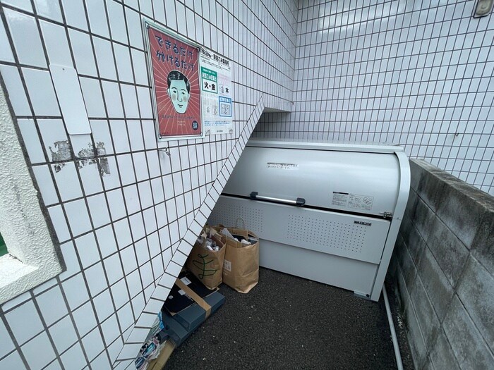 物件外観写真6　(建物設備)