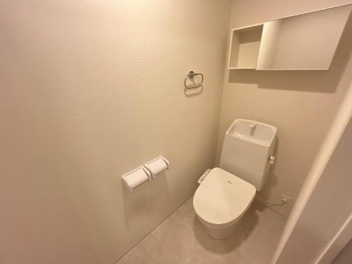 物件内観写真7　(トイレ)