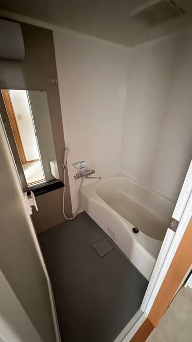 物件内観写真12　(バス／シャワールーム等)