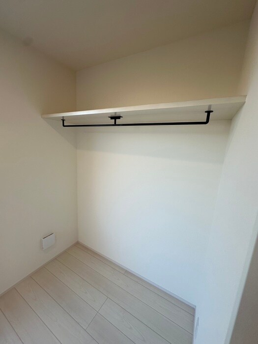 物件内観写真11　(収納)