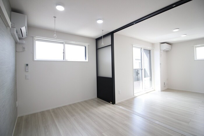 物件内観写真9　(居室)