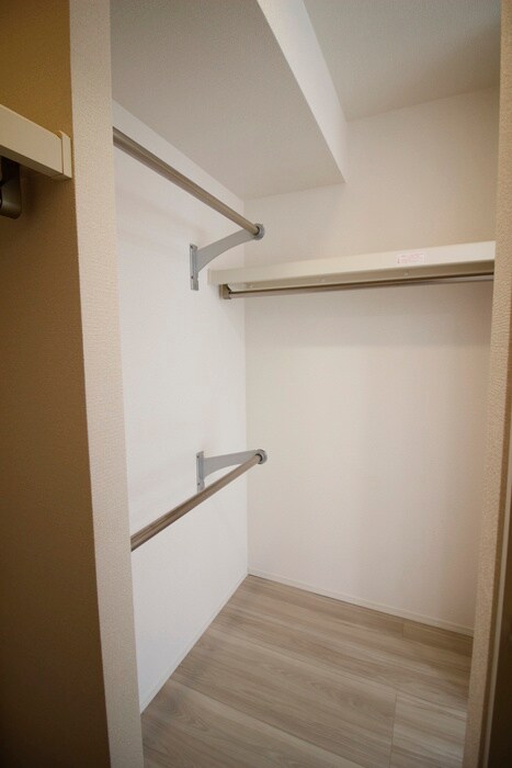 物件内観写真10　(収納)