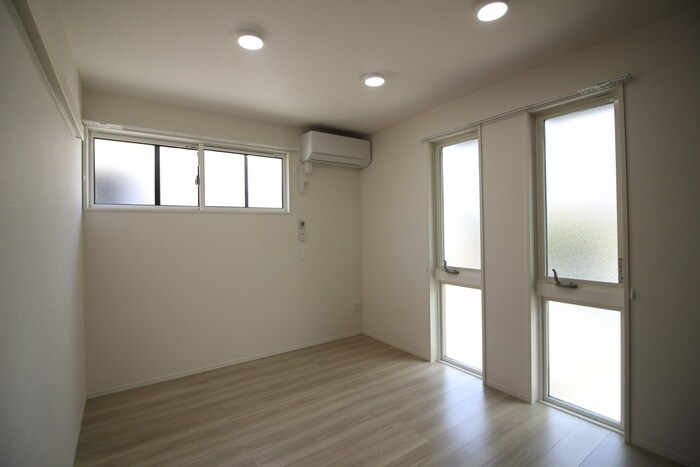 物件内観写真10　(居室)