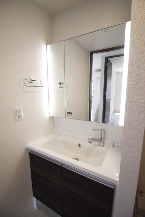 物件内観写真15　(洗面)