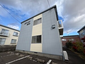 エステ－トピア赤井Ｂ外観写真