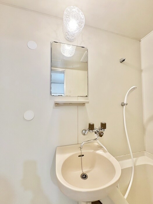 物件内観写真12　(洗面)