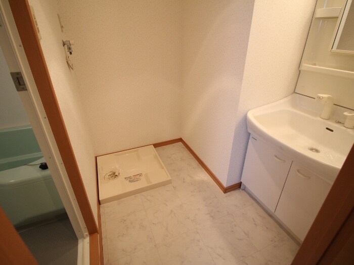 物件内観写真13　(洗面)