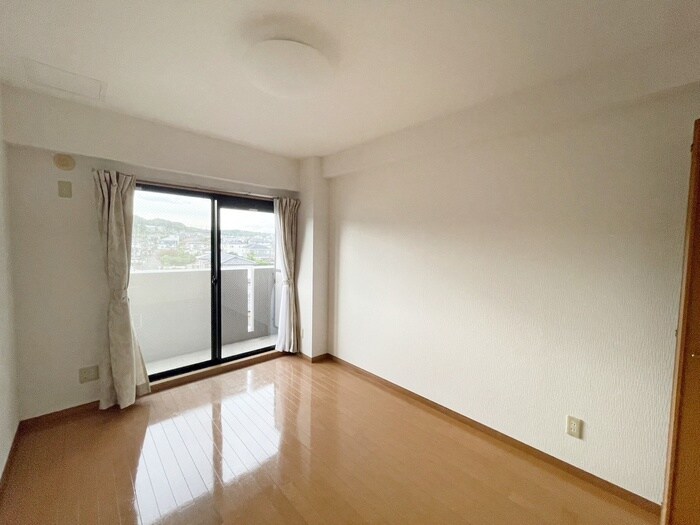 物件内観写真18　(居室)