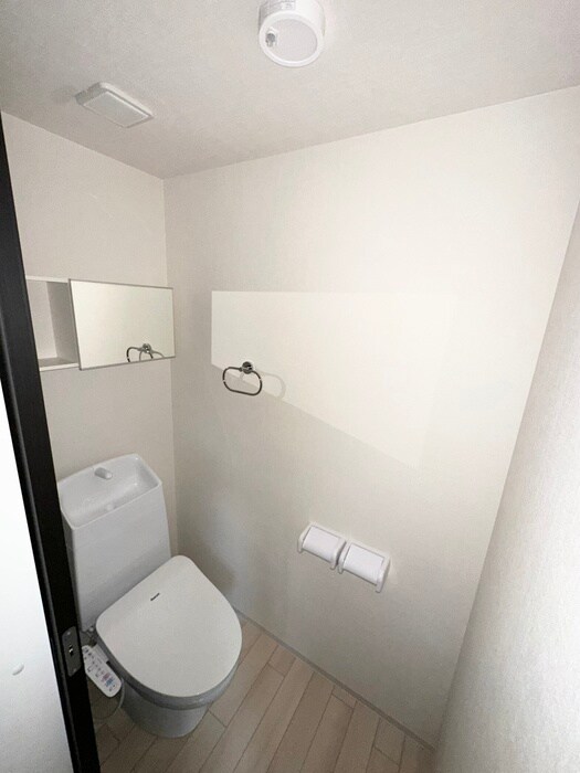 物件内観写真16　(トイレ)