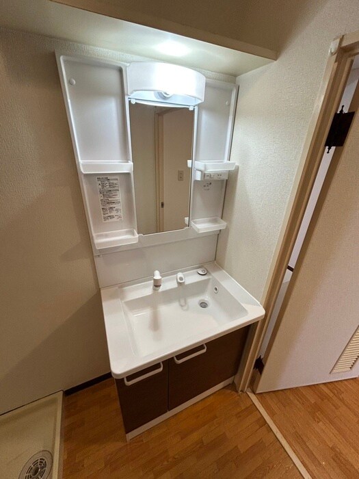 物件内観写真16　(洗面)