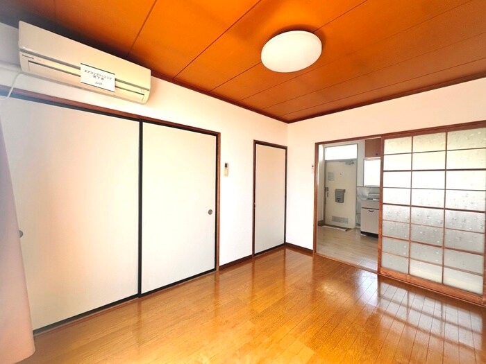 物件内観写真8　(居室)