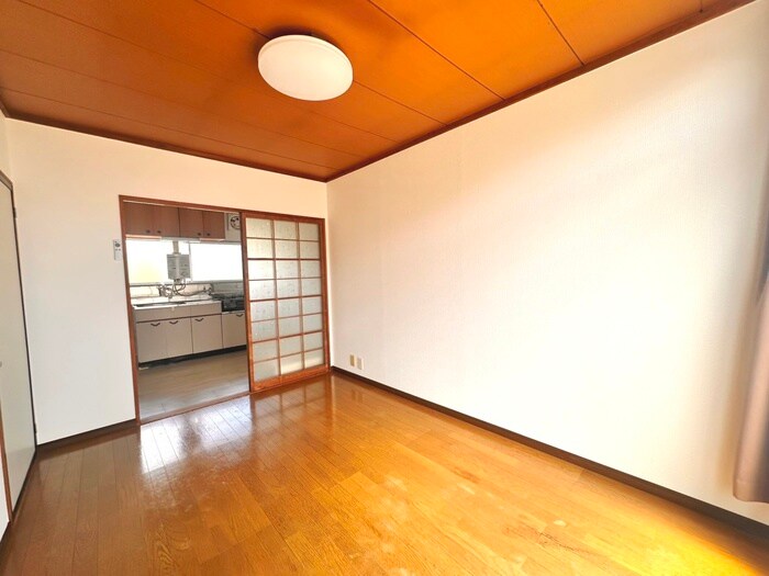 物件内観写真9　(居室)