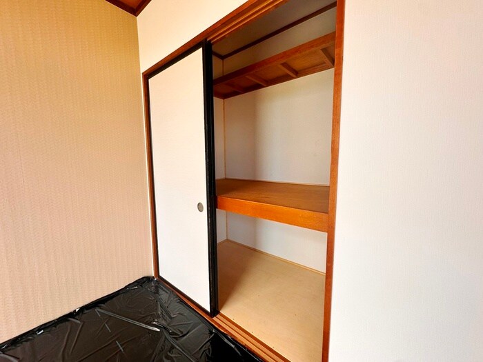 物件内観写真15　(収納)