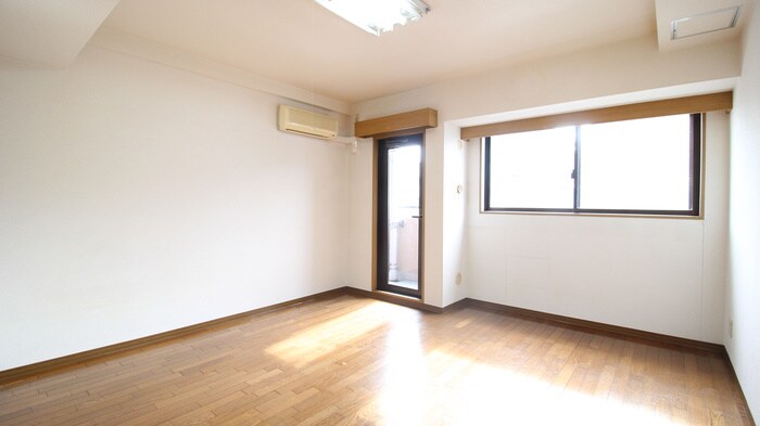 物件内観写真6　(居室)