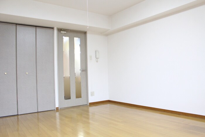 物件内観写真8　(廊下)