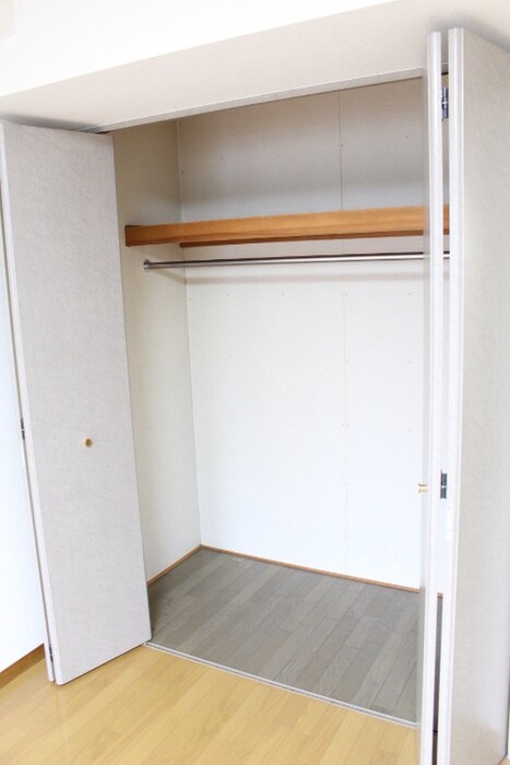 物件内観写真9　(収納)