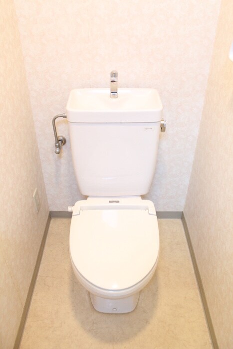 物件内観写真13　(トイレ)