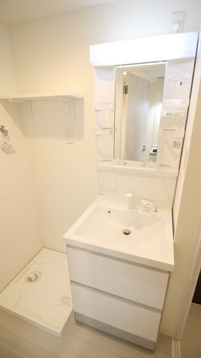 物件内観写真12　(洗面)