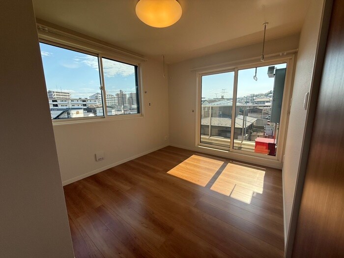 物件内観写真15　(居室)